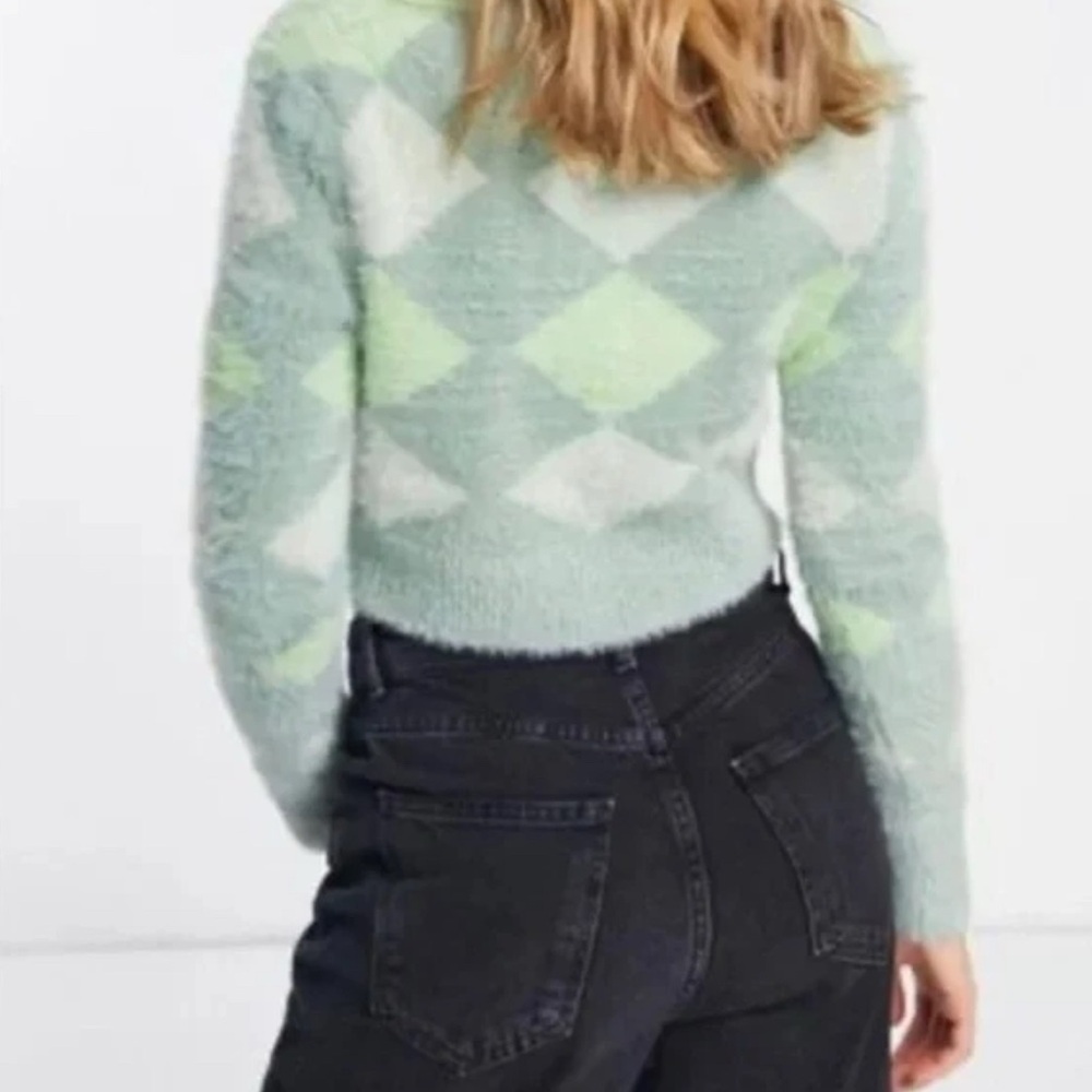 COTTON ON Super Fuzzy Soft Furry Sweater Cropped Argyle Preppy Size Large - Picture 2 of 8